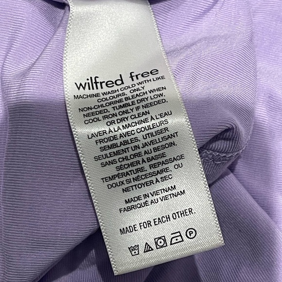 Pastel purple cropped top | size XS - Picture 2 of 4